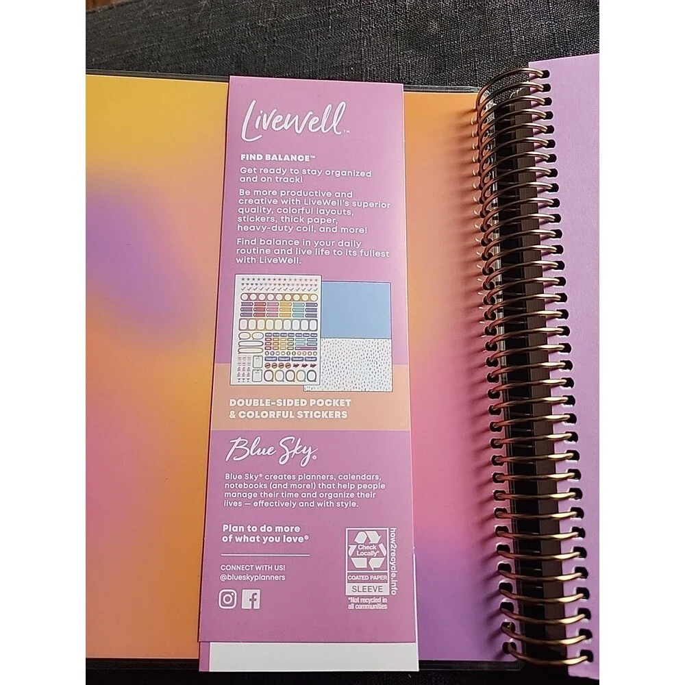 LiveWell Weekly/Monthly Planner Medium 2026 7x9